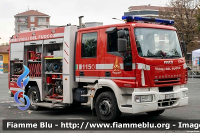 Iveco EuroCargo 120E24 II serie
Vigili del Fuoco
Comando Provinciale di Torino
Distaccamento Volontario di Alpignano
AutoPompaSerbatoio allestimento Kofler
VF 24715
Parole chiave: Iveco EuroCargo_120E24_IIserie VF24715