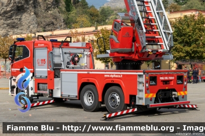 Iveco S-Way AT260S42
Vigili del Fuoco
Autoscala M42L da 42 metri allestimento Magirus
Parole chiave: Iveco S-Way_AT260S42