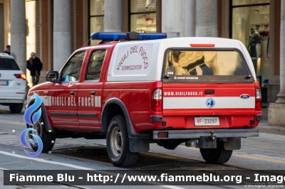 Ford Ranger V serie
Vigili del Fuoco
Comando Provinciale di Torino
Nucleo Sommozzatori
VF 23297
Parole chiave: Ford Ranger_Vserie VF23297 Santa_Barbara_2021