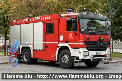 Mercedes-Benz Actros 1832 II serie
Vigili del Fuoco
Comando Provinciale di Torino
Distaccamento Permanente di Susa
AutoPompaSerbatoio bimodale (strada-rotaia) allestimento Bai
VF 24126
Parole chiave: Mercedes-Benz Actros_1832_IIserie VF24126