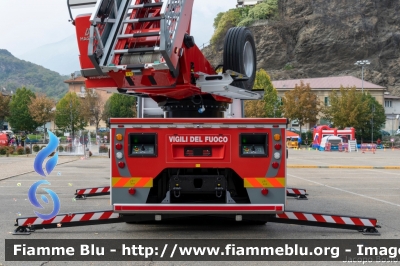 Iveco S-Way AT260S42
Vigili del Fuoco
Autoscala M42L da 42 metri allestimento Magirus
Parole chiave: Iveco S-Way_AT260S42