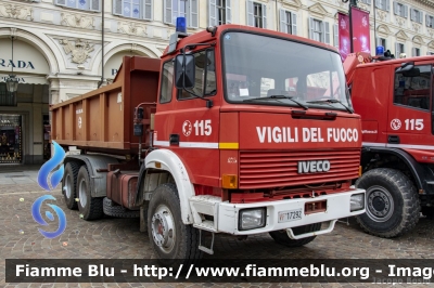 Iveco 330-26
Vigili del Fuoco
Comando Provinciale di Torino
Esemplare ricondizionato 
VF 17292

Parole chiave: Iveco 330-26 VF17292 Santa_Barbara_2018