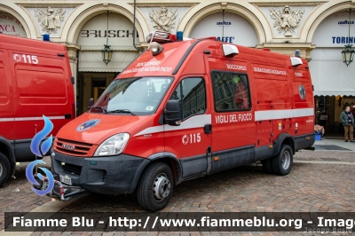 Iveco Daily IV Serie
Vigili del Fuoco 
Comando Provinciale di Torino
Nucleo Soccorso Subacqueo Acquatico
Allestimento Elevox
VF 25307
Parole chiave: Iveco Daily_IVSerie NSSA VF25307 Santa_Barbara_2018