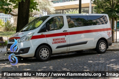 Ford Transit Custon
Portugal - Portogallo
Bombeiros Voluntários de Lisboa
Veículo Dedicado ao Transporte de Doentes
Parole chiave: Ford Transit_Custon