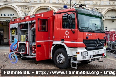 Mercedes-Benz Actros 1832 II serie
Vigili del Fuoco
Comando Provinciale di Torino
AutoPompaSerbatoio bimodale (strada-rotaia) allestimento Bai
VF24123
Parole chiave: Mercedes-Benz Actros_1832_II_serie VF24123 Santa_Barbara_2018