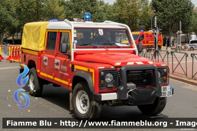 Land Rover Defender 130

France - Francia
S.D.M.I.S. 69 - Rhône et de la métropole de Lyon
Véhicule Fourgonnette d'Intervention Tout-Terrain
Parole chiave: Land-Rover Defender_130