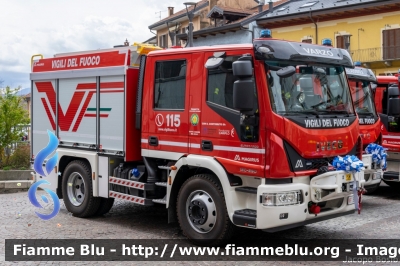 Iveco EuroCargo 120E25 IV serie
Vigili del Fuoco
Comndo Provinciale di Verbania
Distaccamento Volontario di Varzo
AutoPompaSerbatoio allestimento Iveco-Magirus
VF 32224
Parole chiave: Iveco EuroCargo_120E25_IVserie VF32224