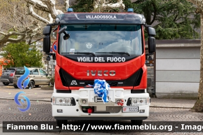 Iveco EuroCargo 120E25 IV serie
Vigili del Fuoco
Comndo Provinciale di Verbania
Distaccamento Volontario di Villadossola 
AutoPompaSerbatoio allestimento Iveco-Magirus
VF 32225
Parole chiave: Iveco EuroCargo_120E25_IVserie VF32225