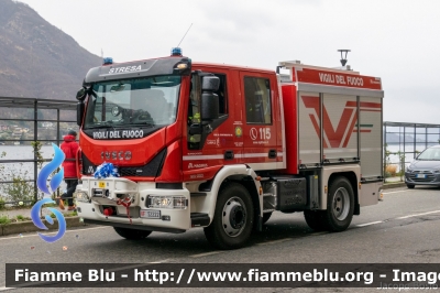 Iveco EuroCargo 120E25 IV serie
Vigili del Fuoco
Comndo Provinciale di Verbania
Distaccamento Volontario di Stresa
AutoPompaSerbatoio allestimento Iveco-Magirus
VF 32222
Parole chiave: Iveco EuroCargo_120E25_IVserie VF32222