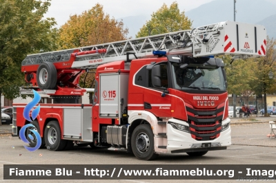 Iveco S-Way AT260S42
Vigili del Fuoco
AutoScala M42L da 42 metri allestimento Magirus
Parole chiave: Iveco S-Way_AT260S42