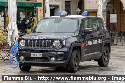 Jeep Renegade restyle
Carabinieri
Allestimento FCA
CC DW 142
Parole chiave: Jeep Renegade_restyle CCDW142