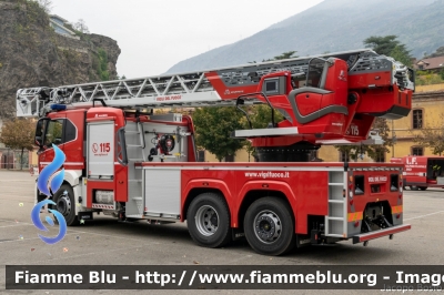 Iveco S-Way AT260S42
Vigili del Fuoco
AutoScala M42L da 42 metri allestimento Magirus
Parole chiave: Iveco S-Way_AT260S42