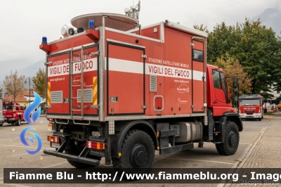 Mercedes-Bens Unimog U500
Vigili del Fuoco
Direzione Regionale per il Piemonte
Servizio Telecomunicazioni
VF24616
Parole chiave: Mercedes-Benz Unimog_U500 VF24616