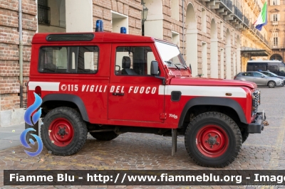 Land Rover Defender 90
Vigili del Fuoco
Comando Provinciale di Torino
Distaccamento Volontario di Santena
VF 21108
Parole chiave: Land-Rover Defender_90 VF21108 Santa_Barbara_2021