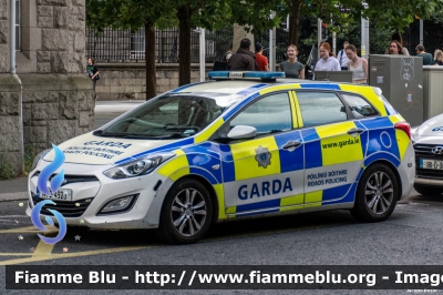 Hyundai i30
Éire - Ireland - Irlanda
An Garda Sìochàna
Roads Policing
Parole chiave: Hyundai i30