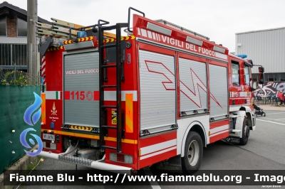 Iveco EuroCargo 120E24 II serie
Vigili del Fuoco
Comando Provinciale di Torino
Distaccamento Volontario di San Maurizio (TO)
AutoPompaSerbatoio allestimento Aris
VF 24716
Parole chiave: Iveco EuroCargo_120E24_IIserie VF24716