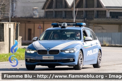 Bmw 318 Touring F31 III serie restyle
Polizia di Stato
Polizia Stradale
Allestimento Focaccia
Decorazione Grafica Artlantis
POLIZIA M3510
Parole chiave: Bmw 318_Touring_F31_IIIserie_restyle POLIZIAM3509 Giro_D_Italia_2020