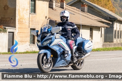 Yamaha FJR 1300 II serie
Polizia di Stato
Polizia Stradale
Allestimento Elevox
POLIZIA G3110
in scorta al Giro d'Italia 2020
Moto 11
Parole chiave: Yamaha FJR_1300_IIserie POLIZIAG3110 Giro_D_Italia_2020