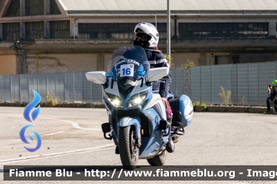 Yamaha FJR 1300 II serie
Polizia di Stato
Polizia Stradale
Allestimento Elevox
POLIZIA G3091
in scorta al Giro d'Italia 2020
Moto 16
Parole chiave: Yamaha FJR_1300_IIserie POLIZIAG3091 Giro_D_Italia_2020