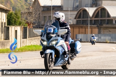 Yamaha FJR 1300 II serie
Polizia di Stato
Polizia Stradale
Allestimento Elevox
POLIZIA G3091
in scorta al Giro d'Italia 2020
Moto 16
Parole chiave: Yamaha FJR_1300_IIserie POLIZIAG3091 Giro_D_Italia_2020