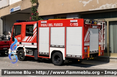 Iveco CityEuroFire 100E21 I serie
Vigili del Fuoco
Comando Provinciale di Torino
Distaccamento Volontario di Luserna
AutoPompaSerbatoio allestiento Iveco-Magirus
Ricondizionata Fortini
VF 19933
Parole chiave: Iveco CityEuroFire 100E21_I_serie VF19933