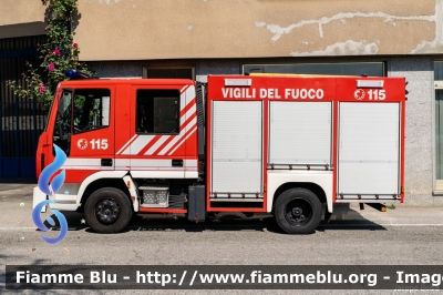 Iveco CityEuroFire 100E21 I serie
Vigili del Fuoco
Comando Provinciale di Torino
Distaccamento Volontario di Luserna
AutoPompaSerbatoio allestiento Iveco-Magirus
Ricondizionata Fortini
VF 19933
Parole chiave: Iveco CityEuroFire 100E21_I_serie VF19933