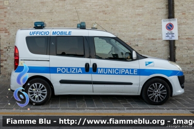 Fiat Doblò III serie
Poliza Locale Recanati (MC)
Allestimento Focaccia 
POLIZIA LOCALE YA 350 AD
Parole chiave: Fiat Doblò_IIIserie YA350AD