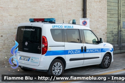 Fiat Doblò III serie
Poliza Locale Recanati (MC)
Allestimento Focaccia
POLIZIA LOCALE YA 350 AD
Parole chiave: Fiat Doblò_IIIserie YA350AD