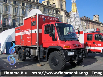 Mercedes-Bens Unimog U500
Vigili del Fuoco
Direzione Regionale per il Piemonte
Servizio Telecomunicazioni
VF24616
Parole chiave: Mercedes-Benz Unimog_U500 VF24616