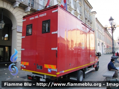 Iveco Daily III serie
Vigili del Fuoco
Comando Provinciale di Torino
Nucleo NBCR
Variante di lampeggianti
VF 22798
Parole chiave: Iveco Daily_IIIserie VF22798 Santa_Barbara_VVF_2012