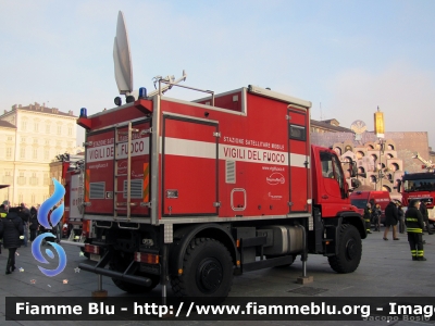 Mercedes-Bens Unimog U500
Vigili del Fuoco
Direzione Regionale per il Piemonte
Servizio Telecomunicazioni
VF24616
Parole chiave: Mercedes-Benz Unimog_U500 VF24616