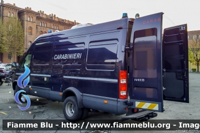 Iveco Daily IV serie restyle
Carabinieri
Nucleo Artificieri Antisabotaggio
CC CY 657
Parole chiave: Iveco Daily_IVserie_restyle CCCY657