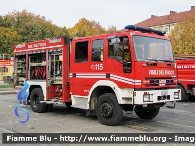 Iveco EuroFire 140E28 4X4 I serie
Vigili del Fuoco
Comando Provinciale di Torino
AutoPompaSerbatoio allestimento Iveco-Magirus
VF23392
Parole chiave: Iveco EuroFire 140E28_4X4_I_serie