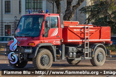 Mercedes-Benz Unimog U500
Vigili del Fuoco
Comando Provinciale di Cuneo
VF 24616
Ex Stazione Satellitare Mobile
Parole chiave: Mercedes-Benz Unimog_U500 VF24616