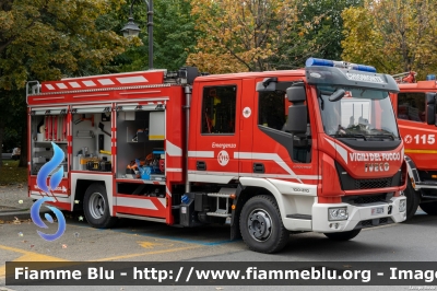 Iveco EuroCargo 100E21 IV serie
Vigili del Fuoco
Comando Provinciale di Torino
Distaccamento Volontario di Chiomonte
AutoPompaSebatoio allestimento C.M.F.
VF 32276
Parole chiave: Iveco EuroCargo_100E21_IVserie VF32276