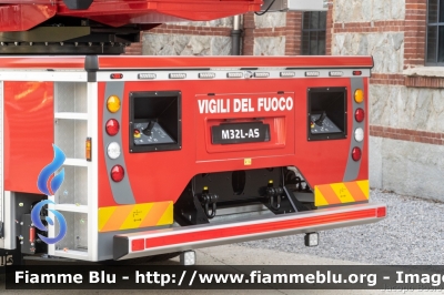 Iveco EuroCargo 160E32 IV serie
Vigili del Fuoco
Autoscala articolata M32L-AS 32 metri
Allestimento Magirus
Parole chiave: Iveco EuroCargo 160E32_IVserie M32L-AS