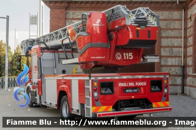 Iveco EuroCargo 160E32 IV serie
Vigili del Fuoco
Autoscala articolata M32L-AS 32 metri
Allestimento Magirus
Parole chiave: Iveco EuroCargo 160E32_IVserie M32L-AS