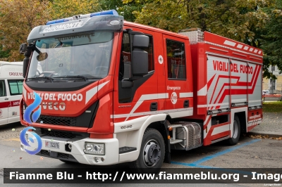 Iveco EuroCargo 100E21 IV serie
Vigili del Fuoco
Comando Provinciale di Torino
Distaccamento Volontario di Chiomonte
AutoPompaSebatoio allestimento C.M.F.
VF 32276
Parole chiave: Iveco EuroCargo_100E21_IVserie VF32276