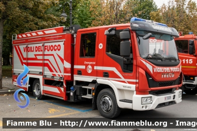 Iveco EuroCargo 100E21 IV serie
Vigili del Fuoco
Comando Provinciale di Torino
Distaccamento Volontario di Chiomonte
AutoPompaSebatoio allestimento C.M.F.
VF 32276
Parole chiave: Iveco EuroCargo_100E21_IVserie VF32276