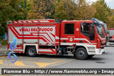 Iveco EuroCargo 100E21 IV serie
Vigili del Fuoco
Comando Provinciale di Torino
Distaccamento Volontario di Chiomonte
AutoPompaSebatoio allestimento C.M.F.
VF 32276
Parole chiave: Iveco EuroCargo_100E21_IVserie VF32276