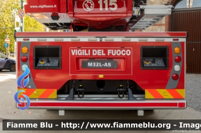 Iveco EuroCargo 160E32 IV serie
Vigili del Fuoco
Autoscala articolata M32L-AS 32 metri
Allestimento Magirus
Parole chiave: Iveco EuroCargo 160E32_IVserie M32L-AS