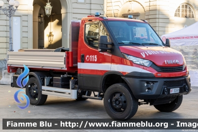 Iveco Daily VI serie 4x4
Vigili del Fuoco
Comando Provinciale di Torino
Allestimento scarrabile Bob-Italev
VF 32690
Parole chiave: Iveco Daily_VIserie_4x4 VF32690 Santa_Barbara_2023