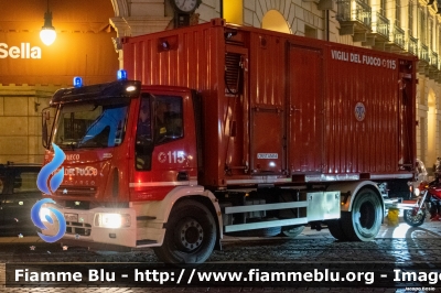 Iveco EuroCargo 180E28 II Serie
Vigili del Fuoco
Comando Provinciale di Torino
Nucleo NBCR
Allestimento Iveco-Magirus
VF 23714
Parole chiave: Iveco EuroCargo_180E28_II_Serie VF23714 Santa_Barbara_2021