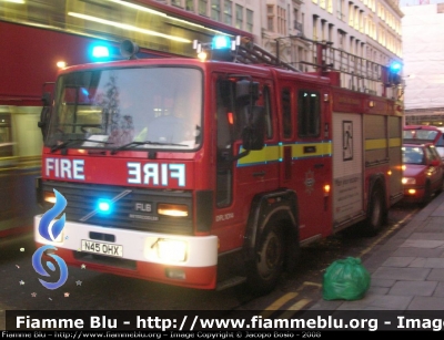 Volvo FL6 I serie
Great Britain - Gran Bretagna
London Fire Brigade
Parole chiave: Volvo FL6_Iserie Fire_Brigade London Gran_Bretagna