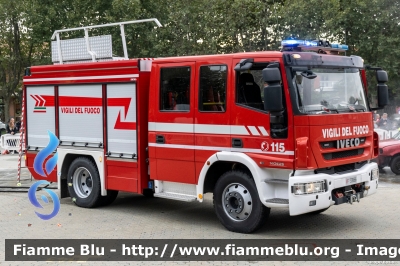 Iveco EuroFire 140E25 II serie
Vigili del Fuoco
Comando Provinciale di Torino
Distaccamento Volontario di Caselle Torinese (TO)
AutoPompaSerbatoio allestimento Fortini
VF 33666
Parole chiave: Iveco EuroFire_140E25_IIserie VF33666