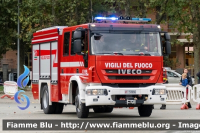 Iveco EuroFire 140E25 II serie
Vigili del Fuoco
Comando Provinciale di Torino
Distaccamento Volontario di Caselle Torinese (TO)
AutoPompaSerbatoio allestimento Fortini
VF 33666
Parole chiave: Iveco EuroFire_140E25_IIserie VF33666