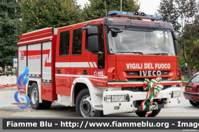 Iveco EuroFire 140E25 II serie
Vigili del Fuoco
Comando Provinciale di Torino
Distaccamento Volontario di Caselle Torinese (TO)
AutoPompaSerbatoio allestimento Fortini
VF 33666
Parole chiave: Iveco EuroFire_140E25_IIserie VF33666