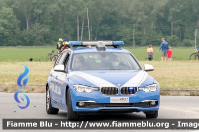 Bmw 318 Touring F31 III serie restyle
Polizia di Stato
Polizia Stradale
Allestimento Focaccia
Decorazione Grafica Artlantis
POLIZIA M3510
Parole chiave: Bmw 318_Touring_F31_IIIserie_restyle Giro_D_Italia_2021 POLIZIAM3510