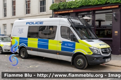 Mercedes-Benz Sprinter III serie restyle
Great Britain - Gran Bretagna
London Metropolitan Police
Parole chiave: Mercedes-Benz Sprinter_IIIserie_restyle