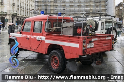 Land Rover Defender 130
Vigili del Fuoco
Comando Provinciale di Torino
VF18625
Santa Barbara 2017 Torino
Parole chiave: Santa_Barbara_2017 Land_Rover Defender_130 VF18625